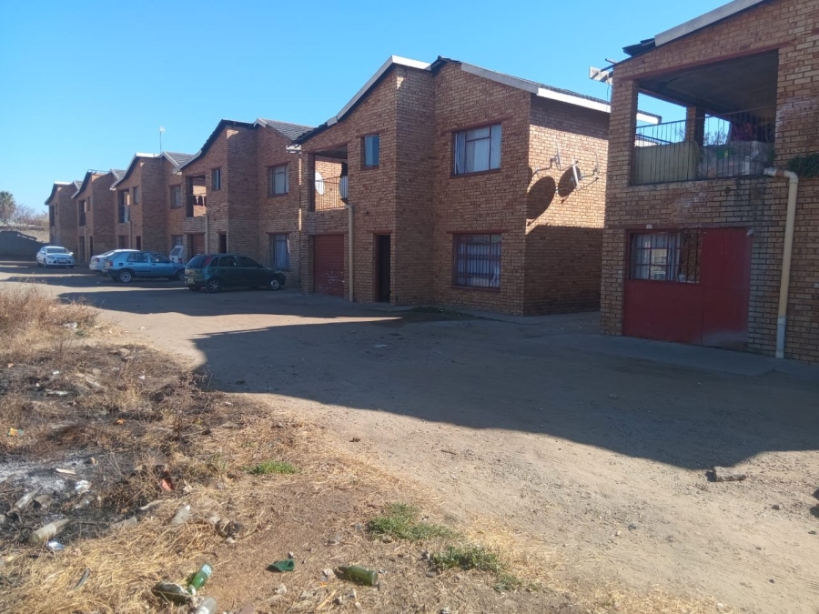 Commercial Property for Sale in Potchefstroom Industrial North West